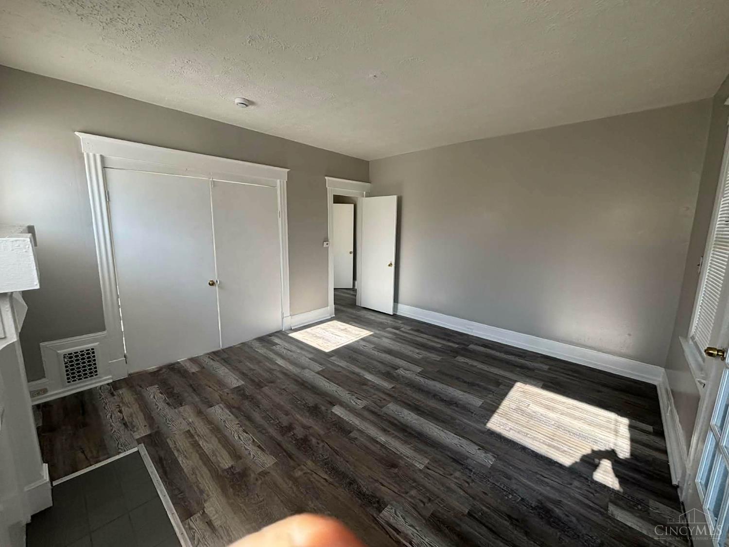 3671 Vine Street #2, Cincinnati, OH, 45220 — photo 7