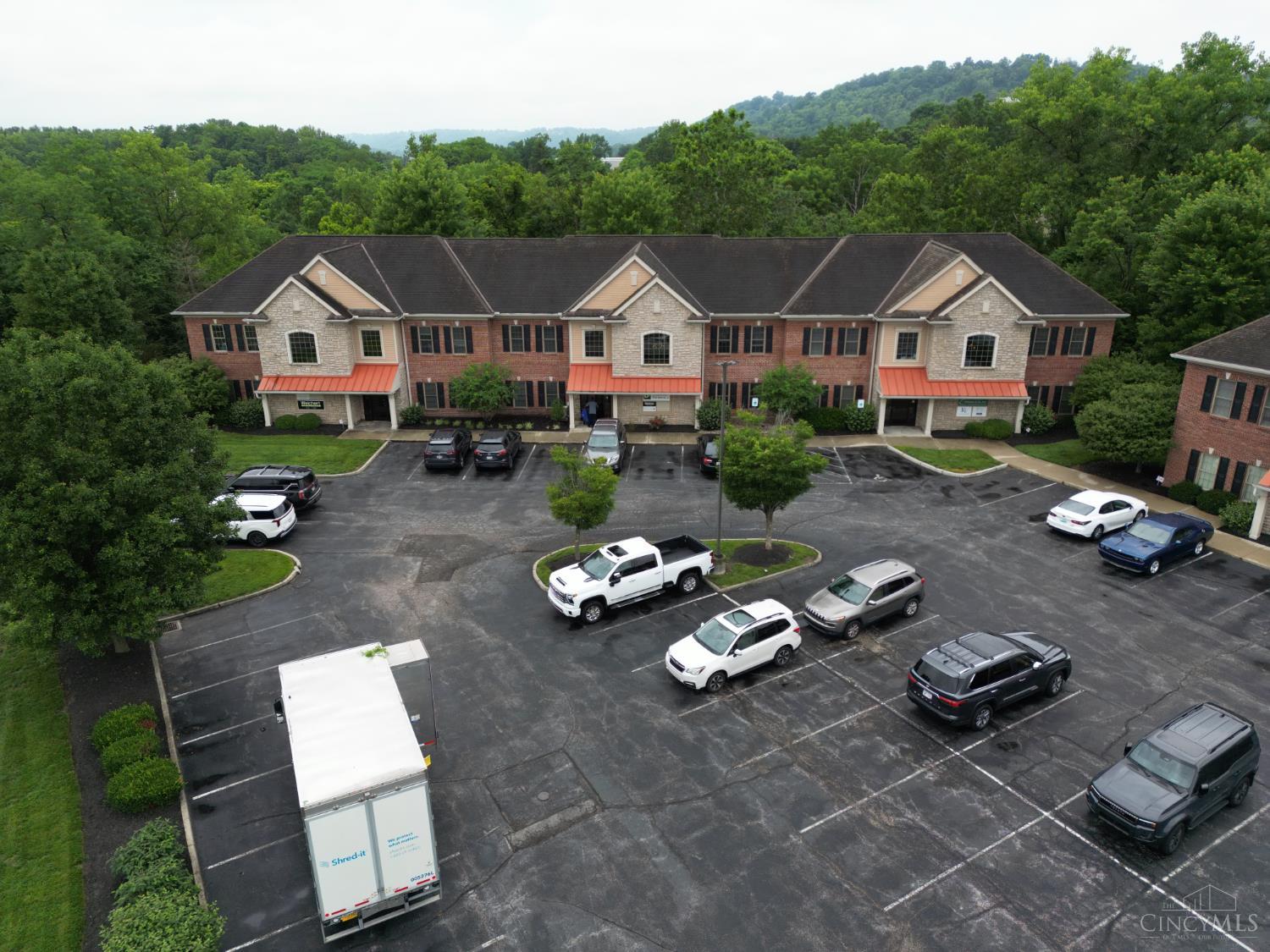 5078 Wooster Pike #200, Cincinnati, OH, 45226 — photo 16