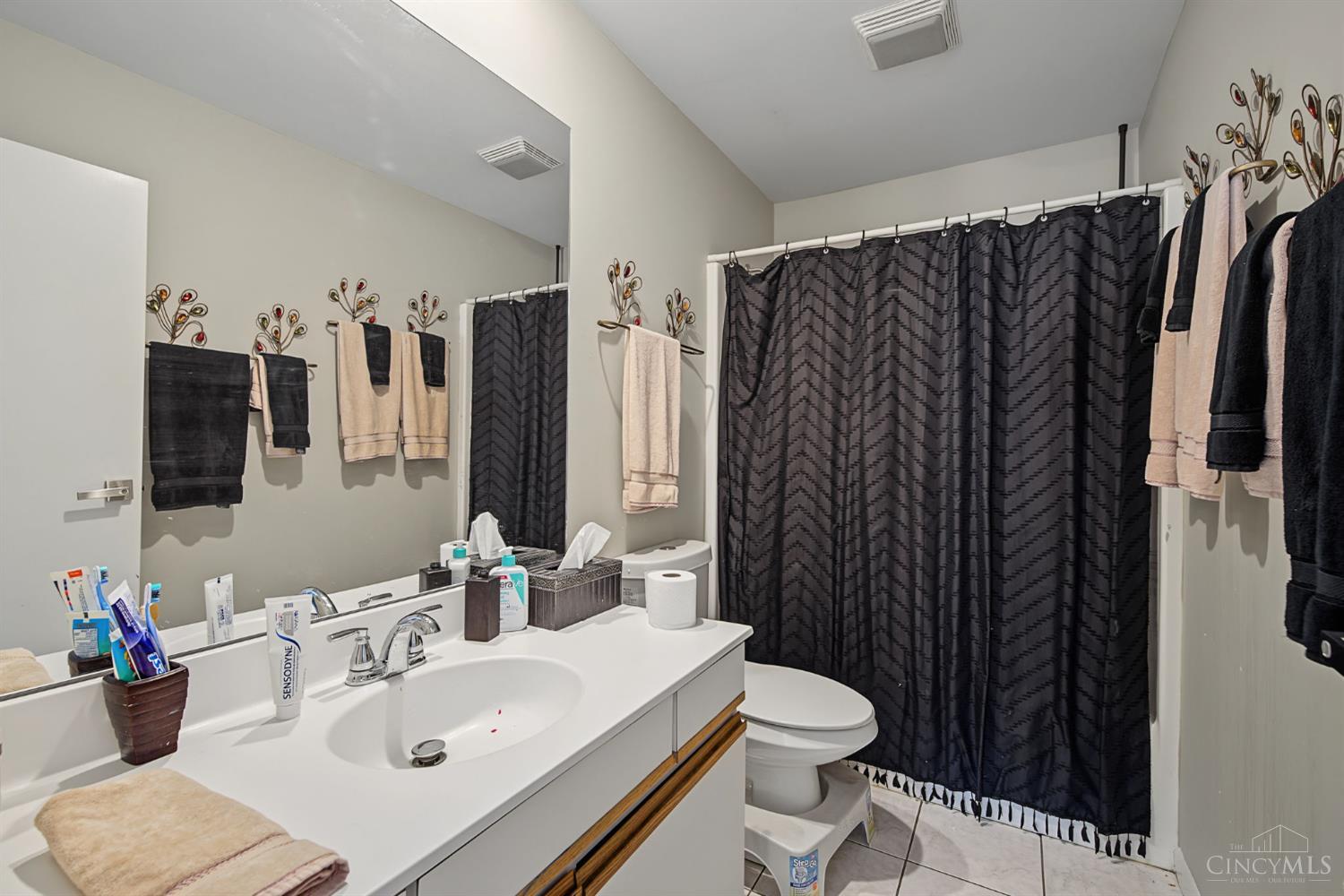 7229 Hartford Court, West Chester, OH, 45069 — photo 35