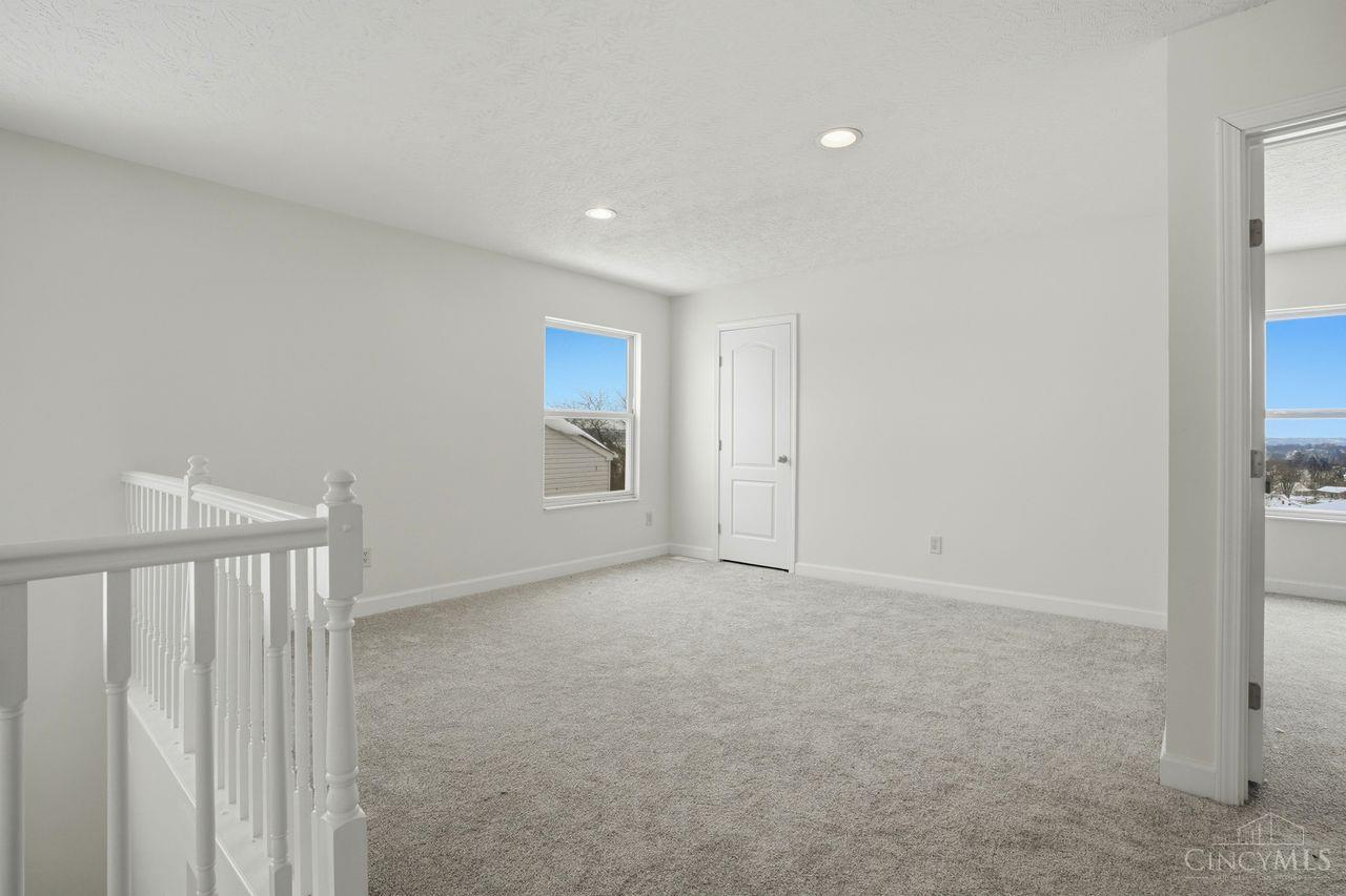 1102 Arbor Springs Drive, Hamilton, OH, 45013 — photo 17