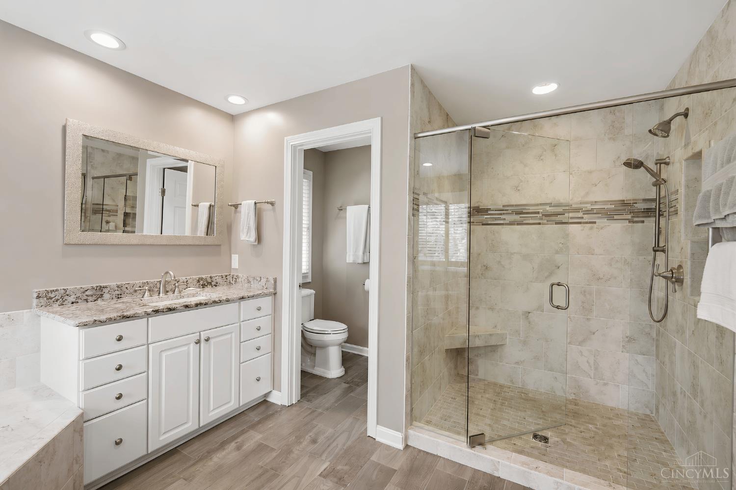 5564 Oak View Drive, Hamilton Twp, OH, 45039 — photo 32