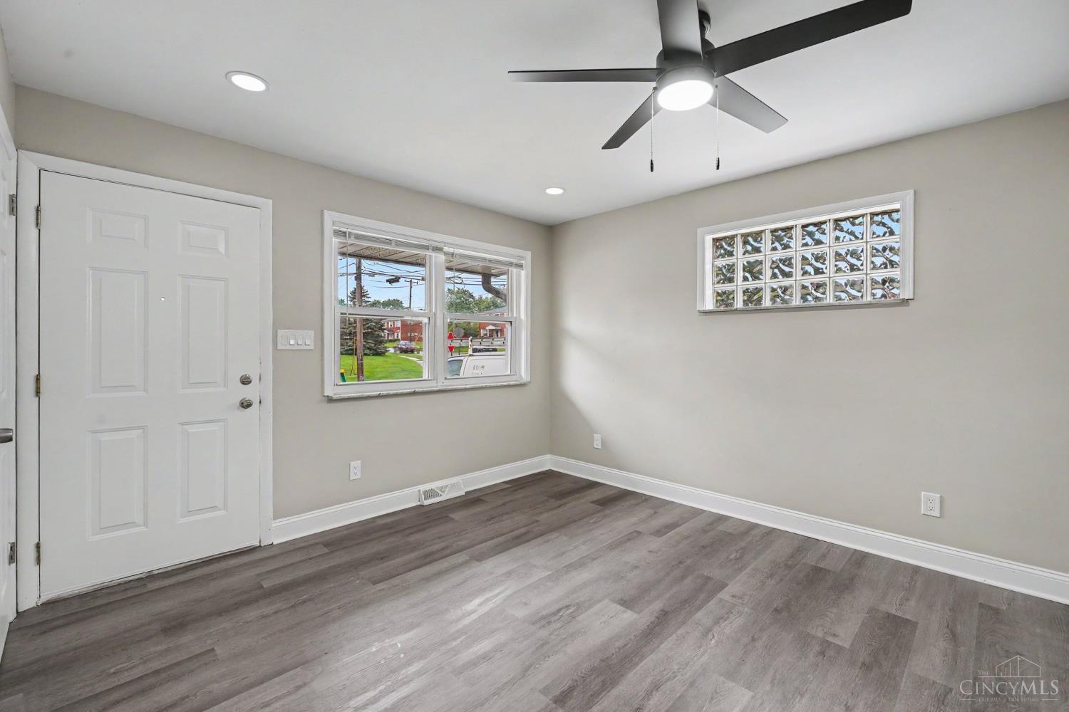 3260 Harry Lee Lane, Colerain Twp, OH, 45239 — photo 3