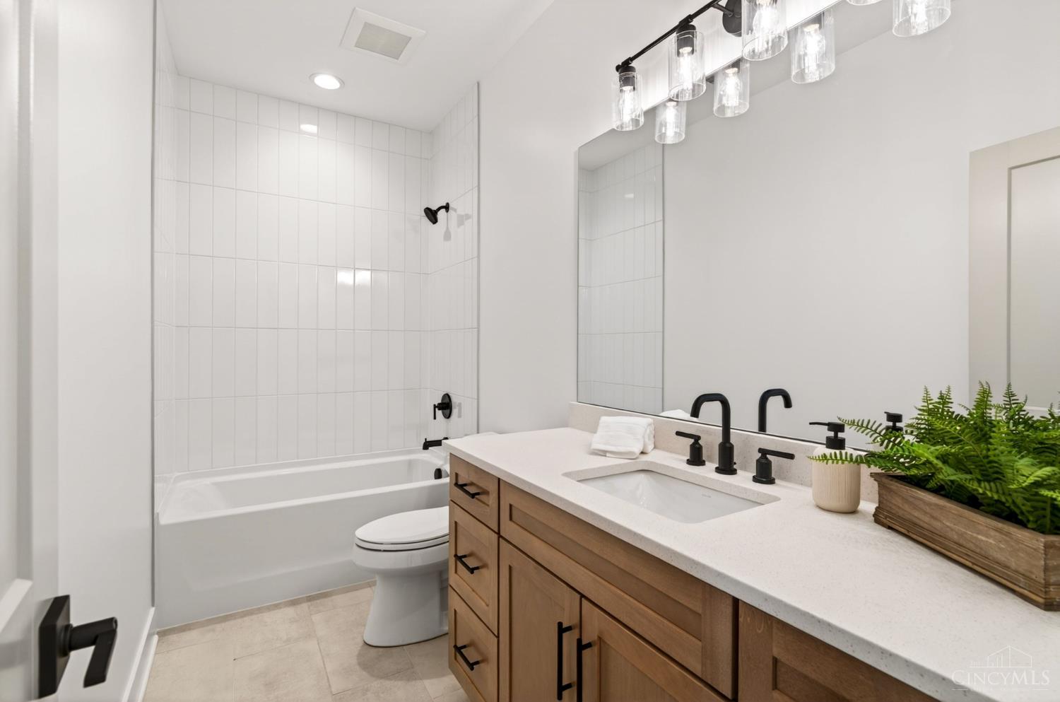 265 Strader Avenue, Cincinnati, OH, 45226 — photo 28