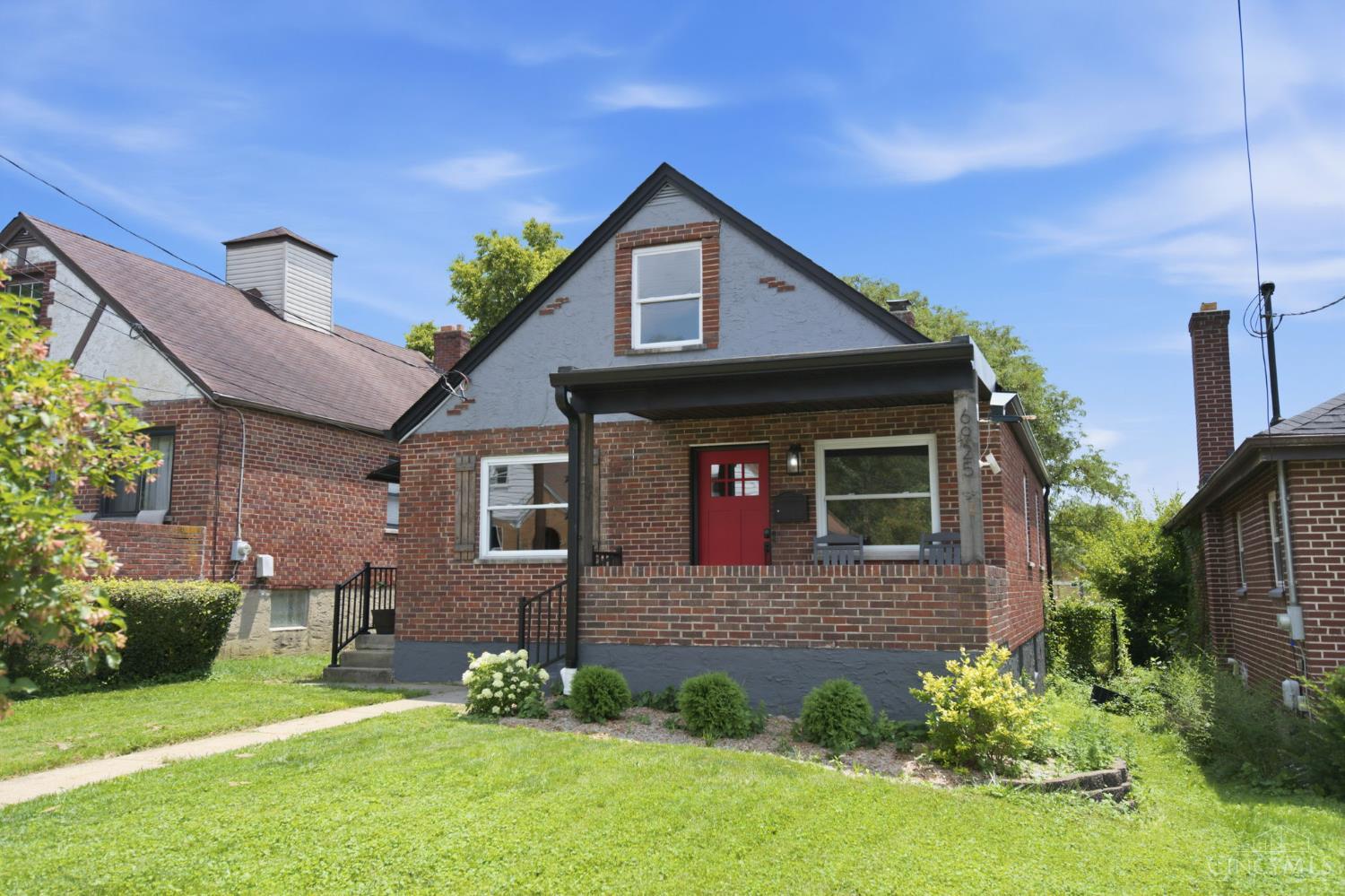 6925 Windward Street, Columbia Twp, OH, 45227