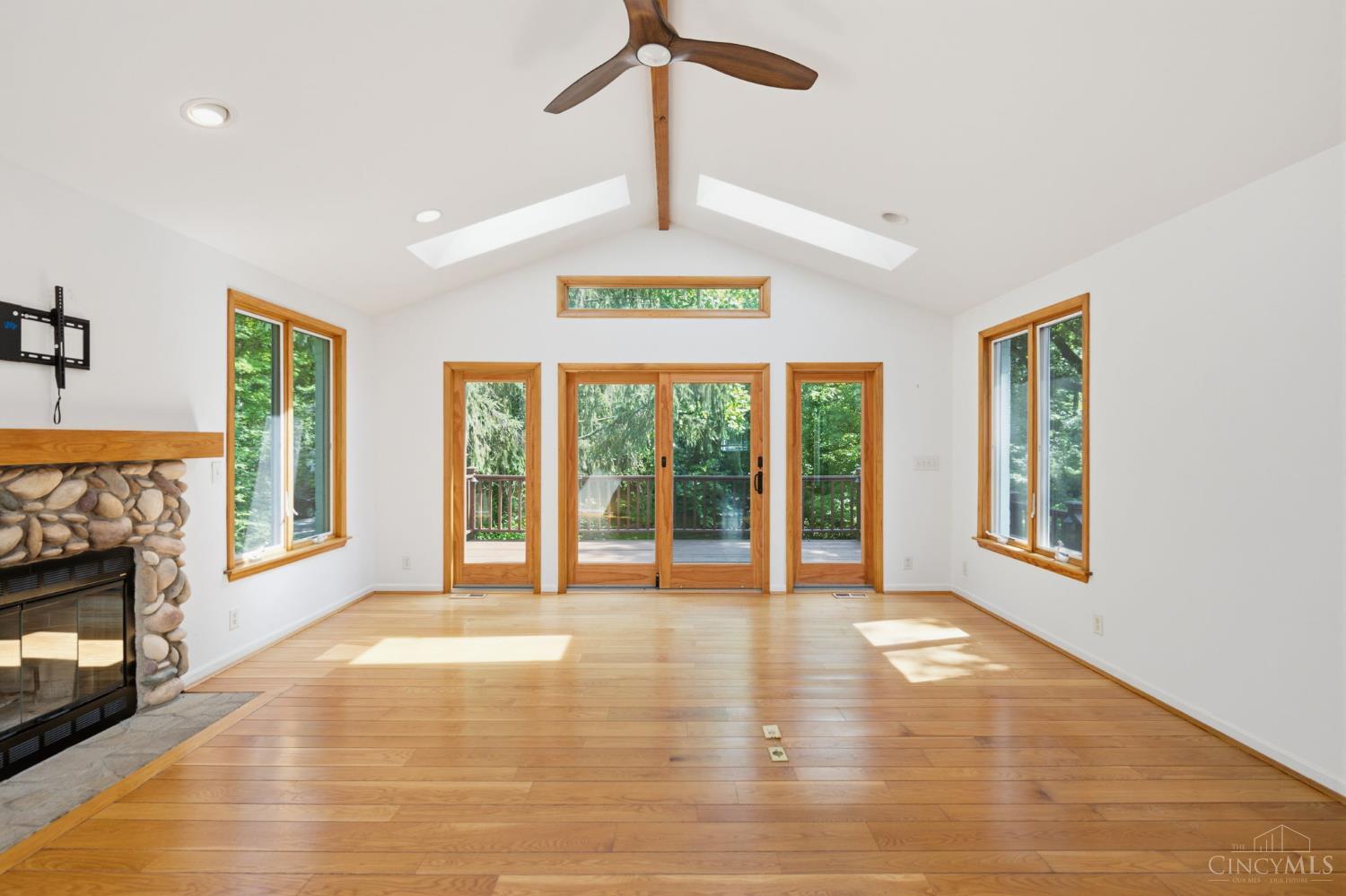 7767 Shawnee Run Road, Indian Hill, OH, 45243 — photo 18