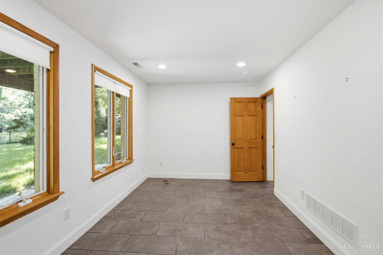 7767 Shawnee Run Road, Indian Hill, OH, 45243 — photo 41