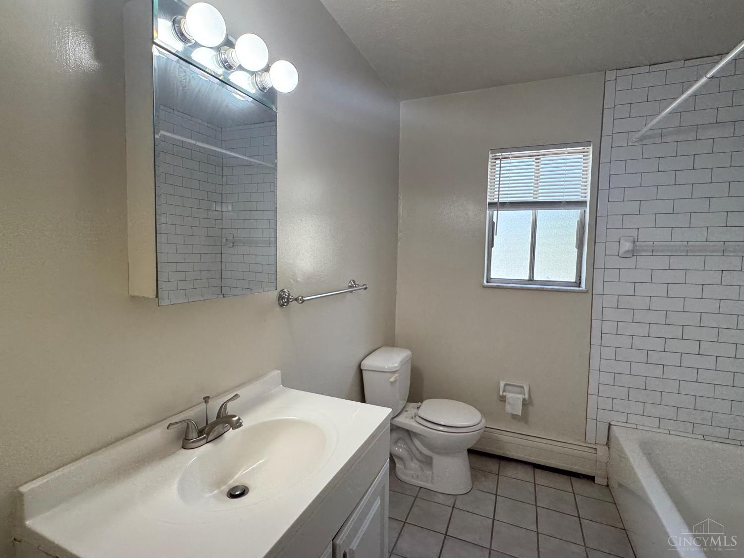 4438 Hamilton Avenue #4, Cincinnati, OH, 45223 — photo 7
