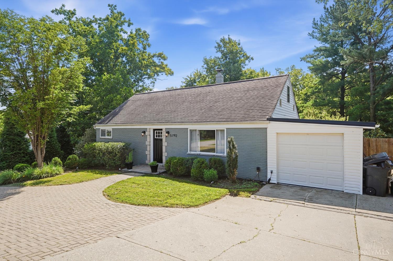 5792 Gaines Road, Green Twp, OH, 45247 — photo 2