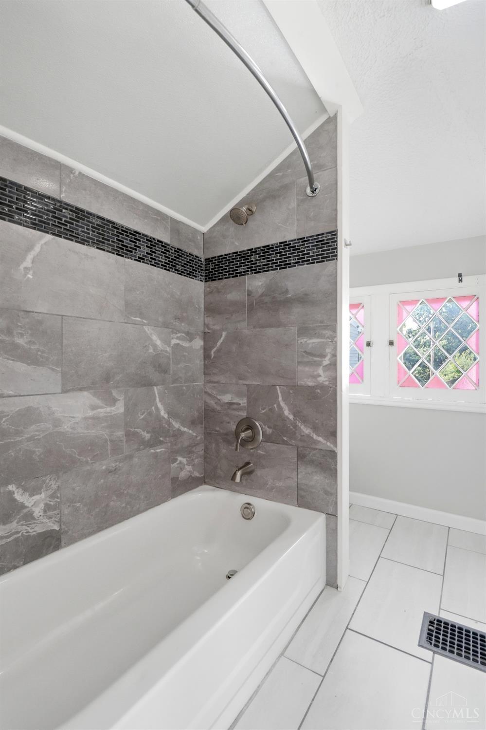 411 Jefferson Avenue, St Bernard, OH, 45217 — photo 28