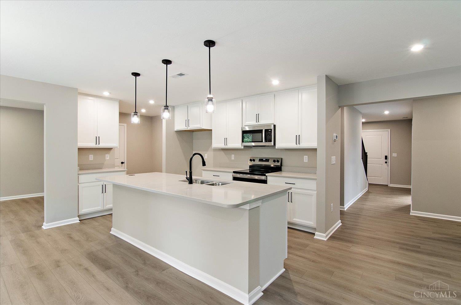 1204 Buxton Oaks Drive, Union Twp, OH, 45102 — photo 2