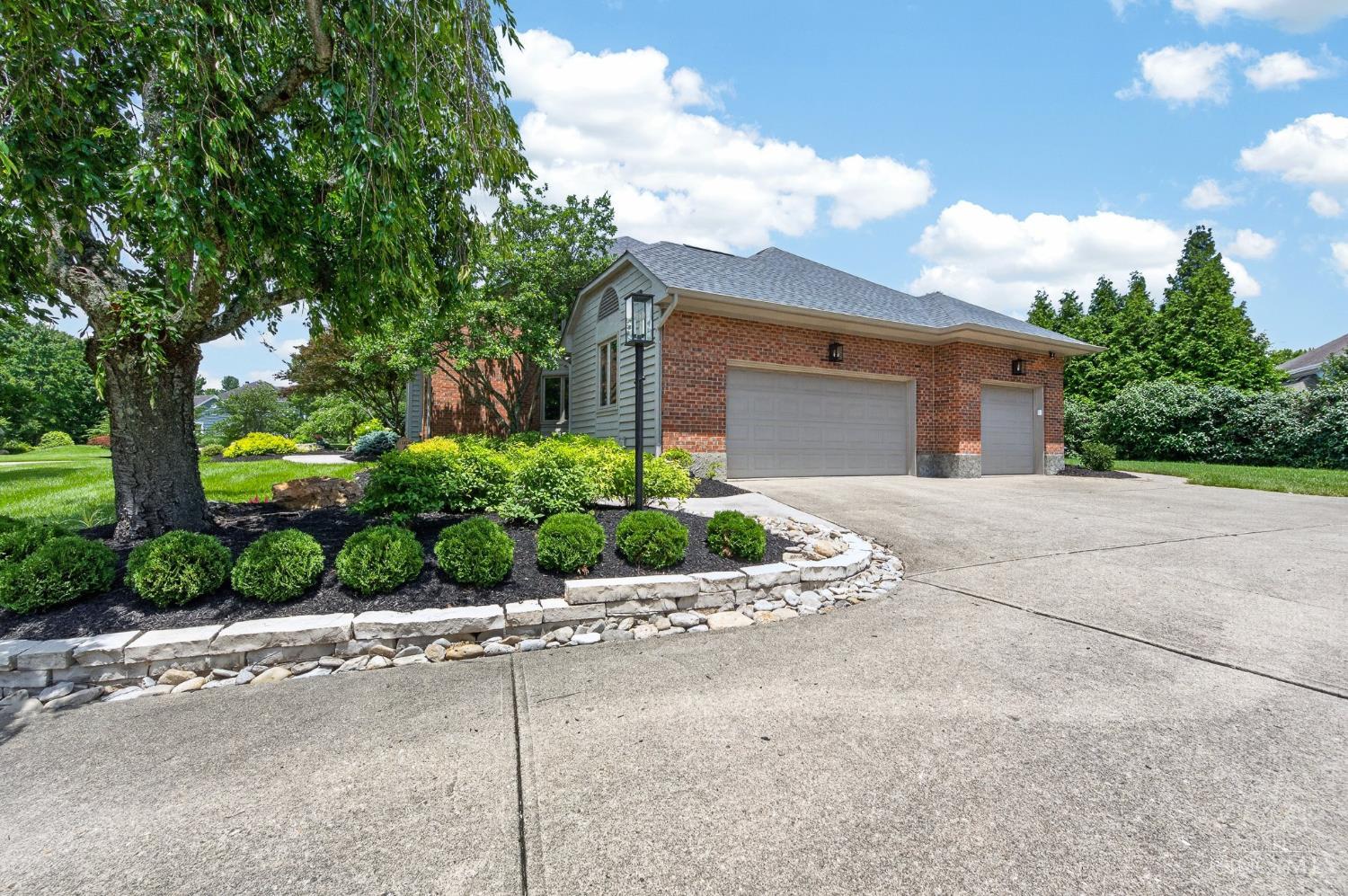 11426 Terwilligersridge Court, Symmes Twp, OH, 45249 — photo 3