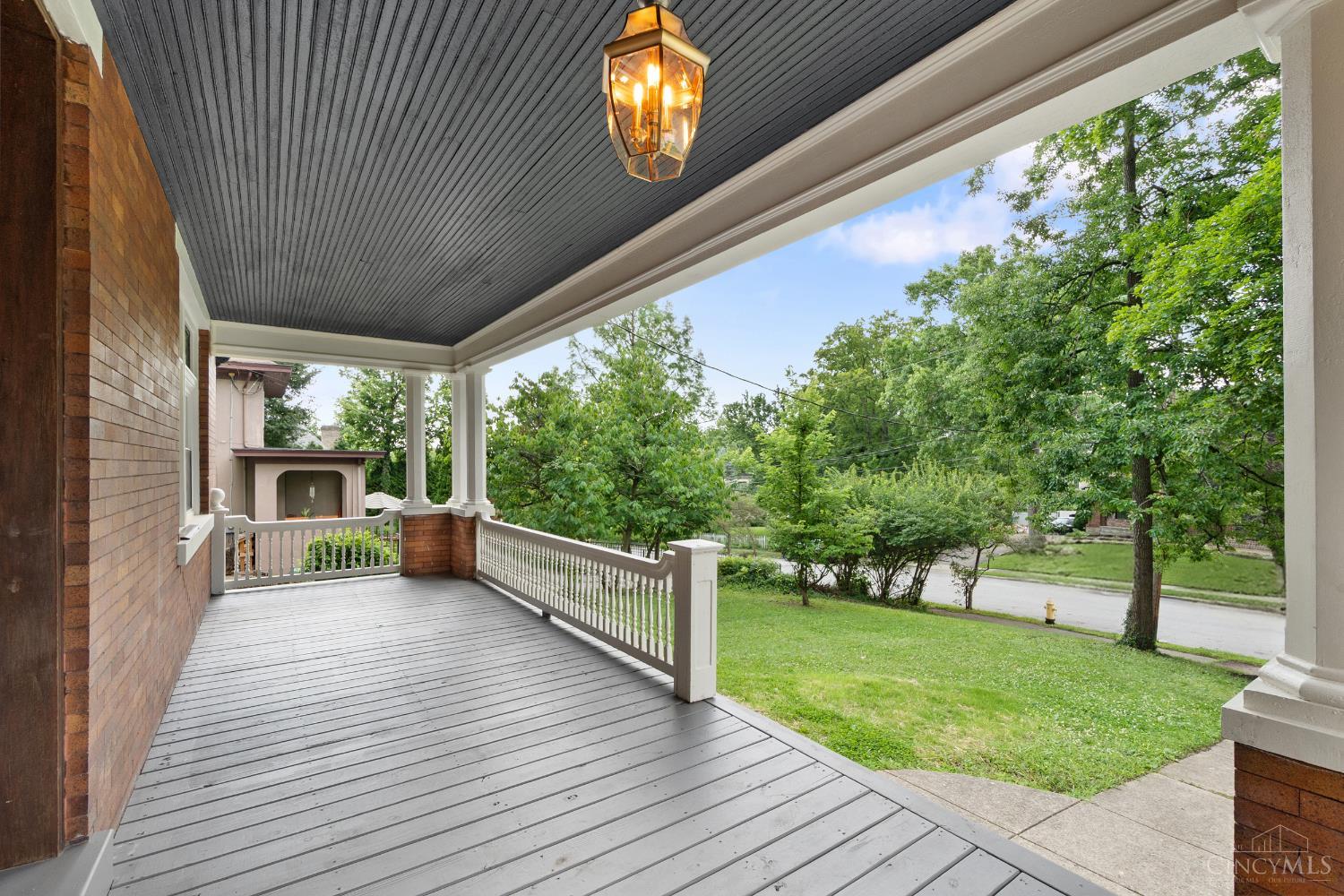 1028 Valley Lane, Cincinnati, OH, 45229 — photo 4