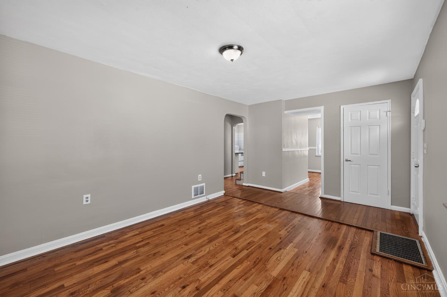 3917 Delhi Avenue, Delhi Twp, OH, 45204 — photo 3