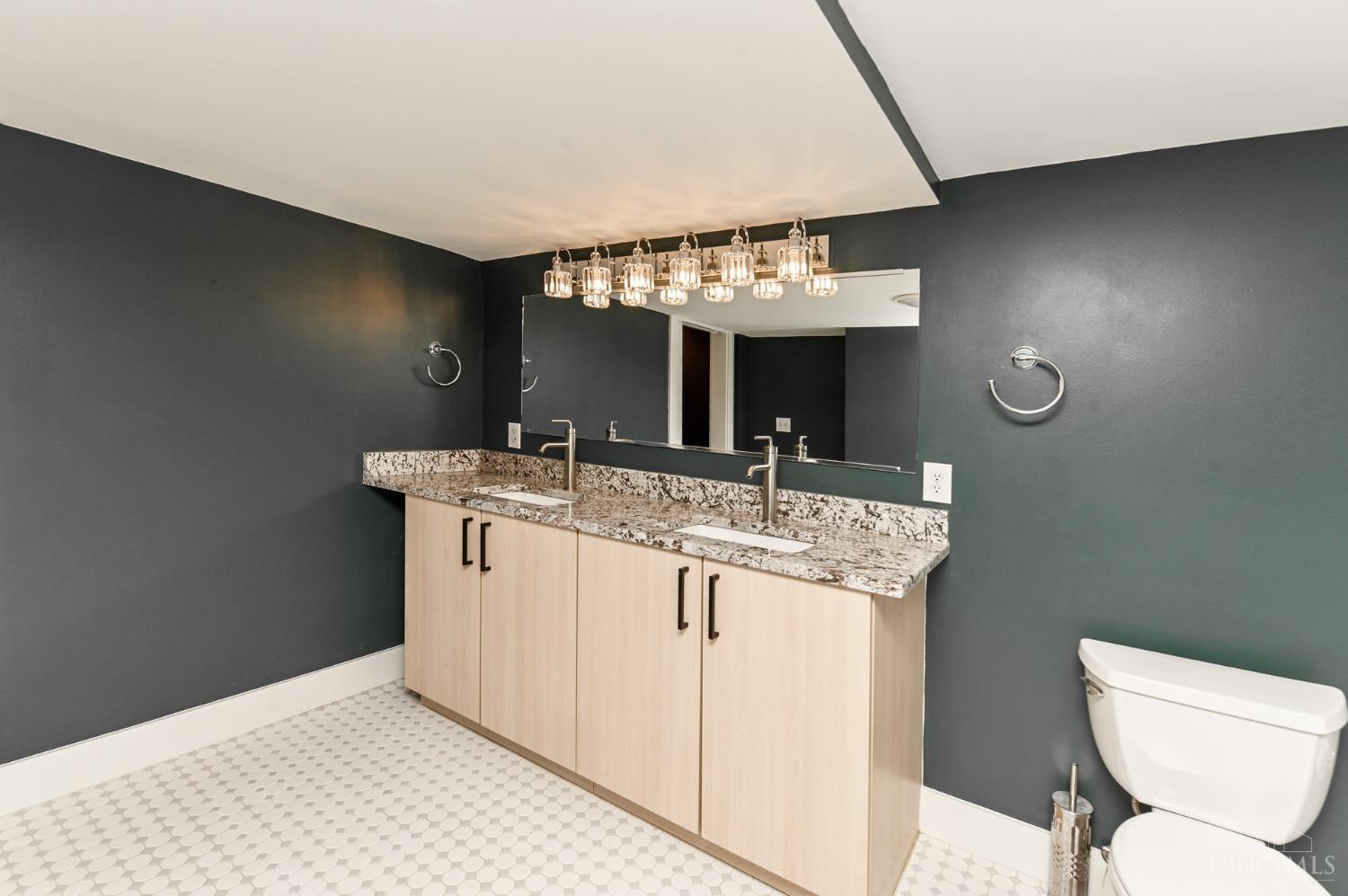 15 Fourth Street #103, Cincinnati, OH, 45202 — photo 44