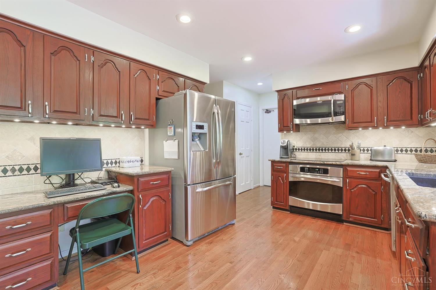 6202 Shadowhill Way, Miami Twp, OH, 45140 — photo 14