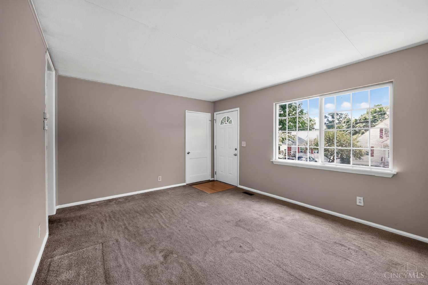 1910 Ashbrook Drive, Cincinnati, OH, 45238 — photo 4