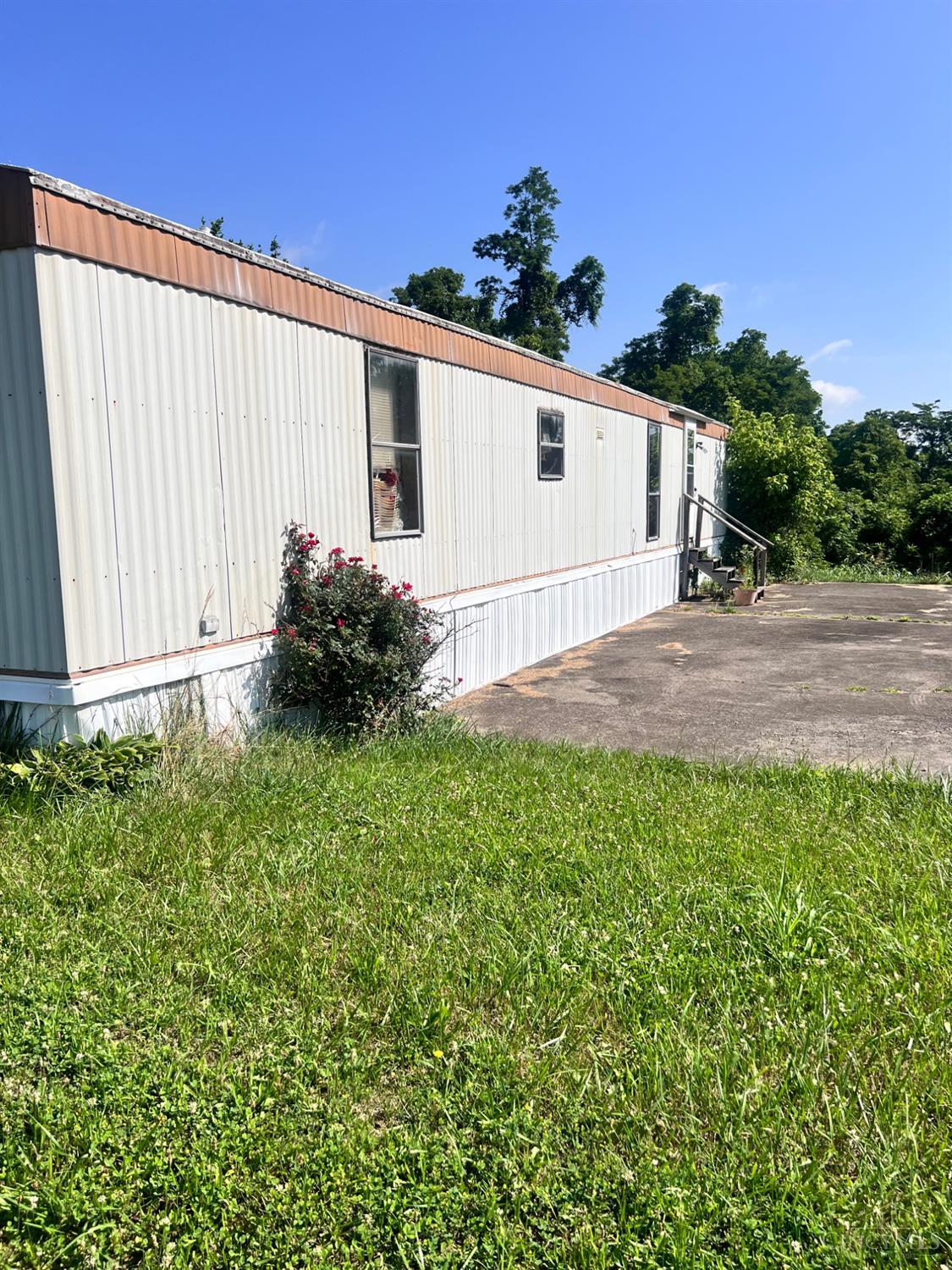 2046 Old State Road, Manchester, OH, 45144 — photo 2