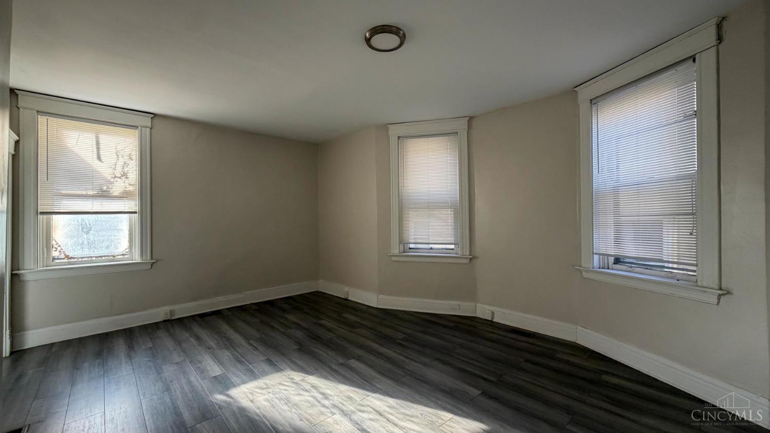 2478 Paris Street, Cincinnati, OH, 45219 — photo 9