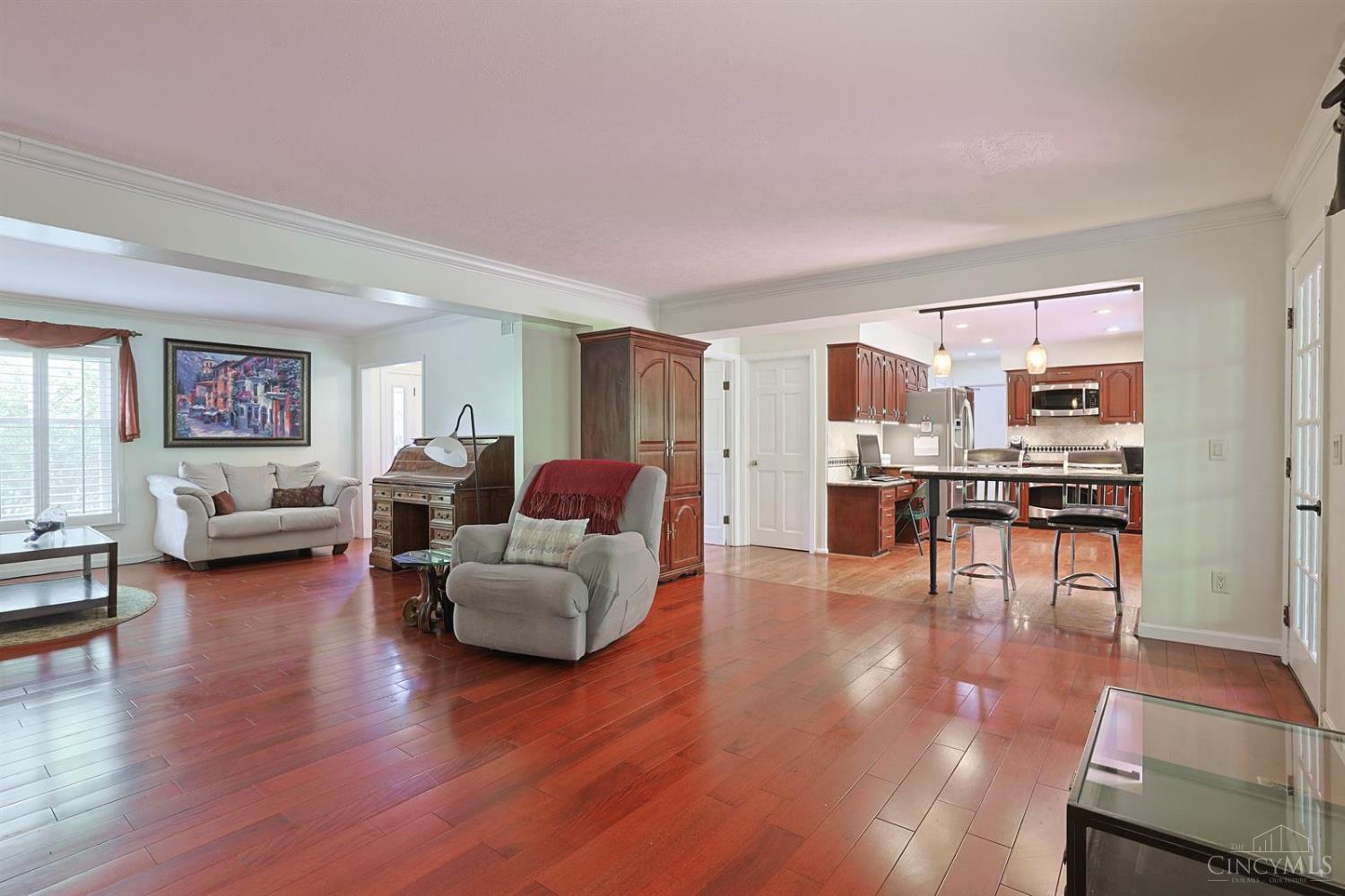 6202 Shadowhill Way, Miami Twp, OH, 45140 — photo 11