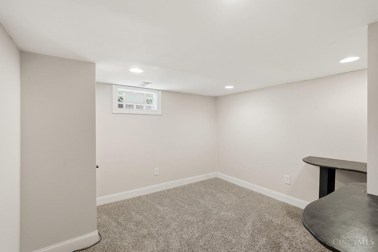 10250 Kerrianna Drive, Montgomery, OH, 45242 — photo 35