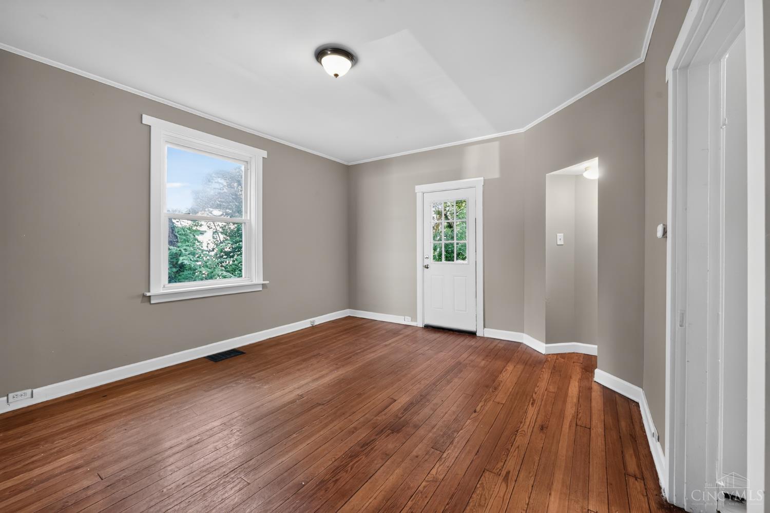 4313 Whetsel Avenue, Cincinnati, OH, 45227 — photo 8