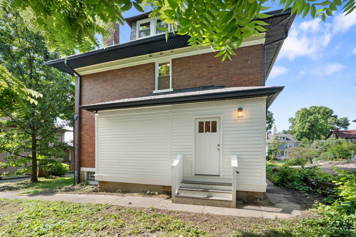 1028 Valley Lane, Cincinnati, OH, 45229 — photo 35