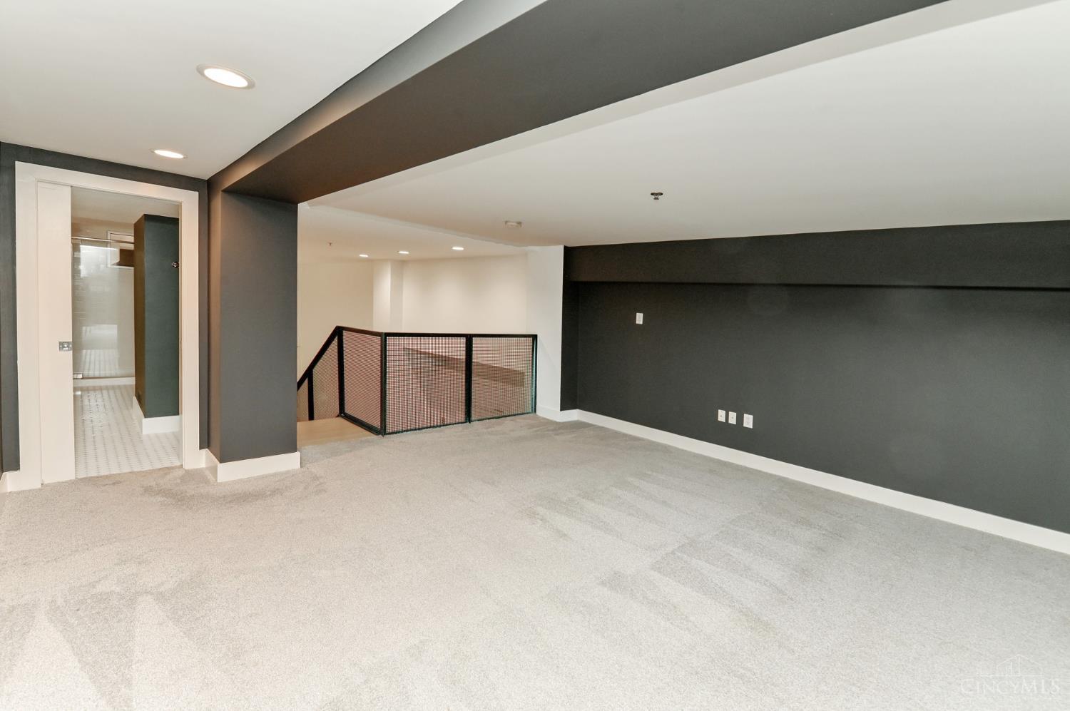 15 Fourth Street #103, Cincinnati, OH, 45202 — photo 40