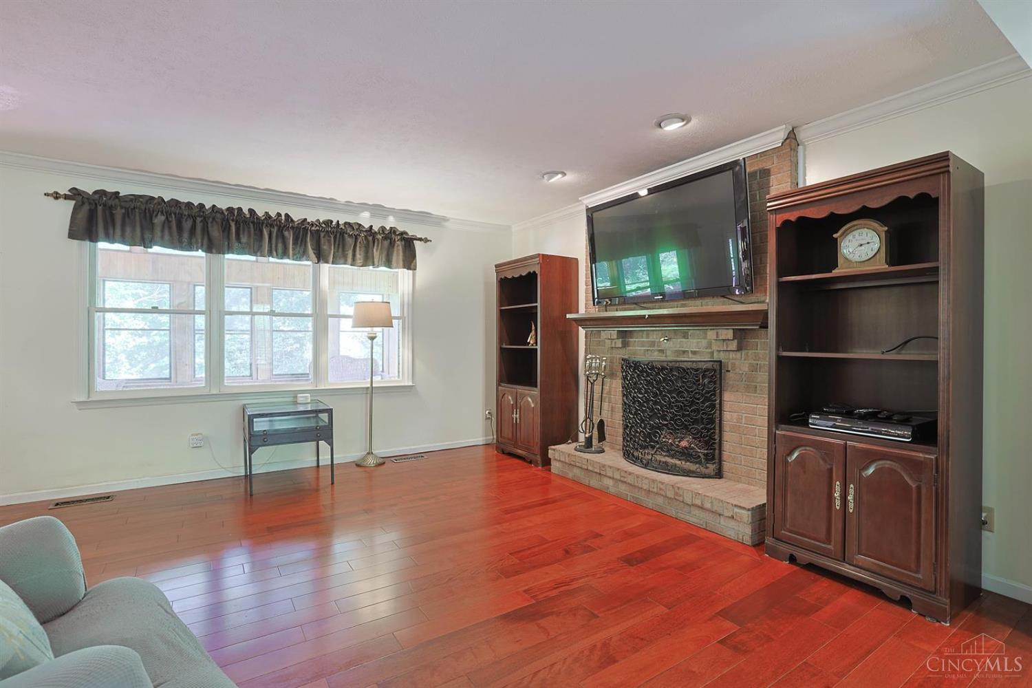 6202 Shadowhill Way, Miami Twp, OH, 45140 — photo 9