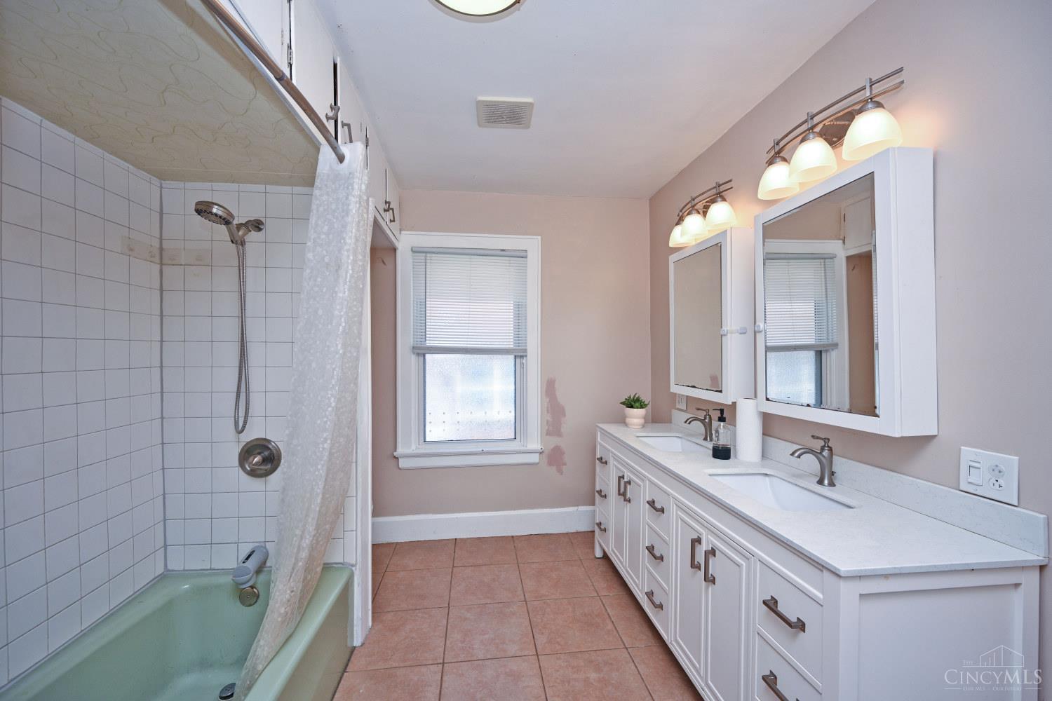 5830 Woodmont Avenue, Cincinnati, OH, 45213 — photo 27