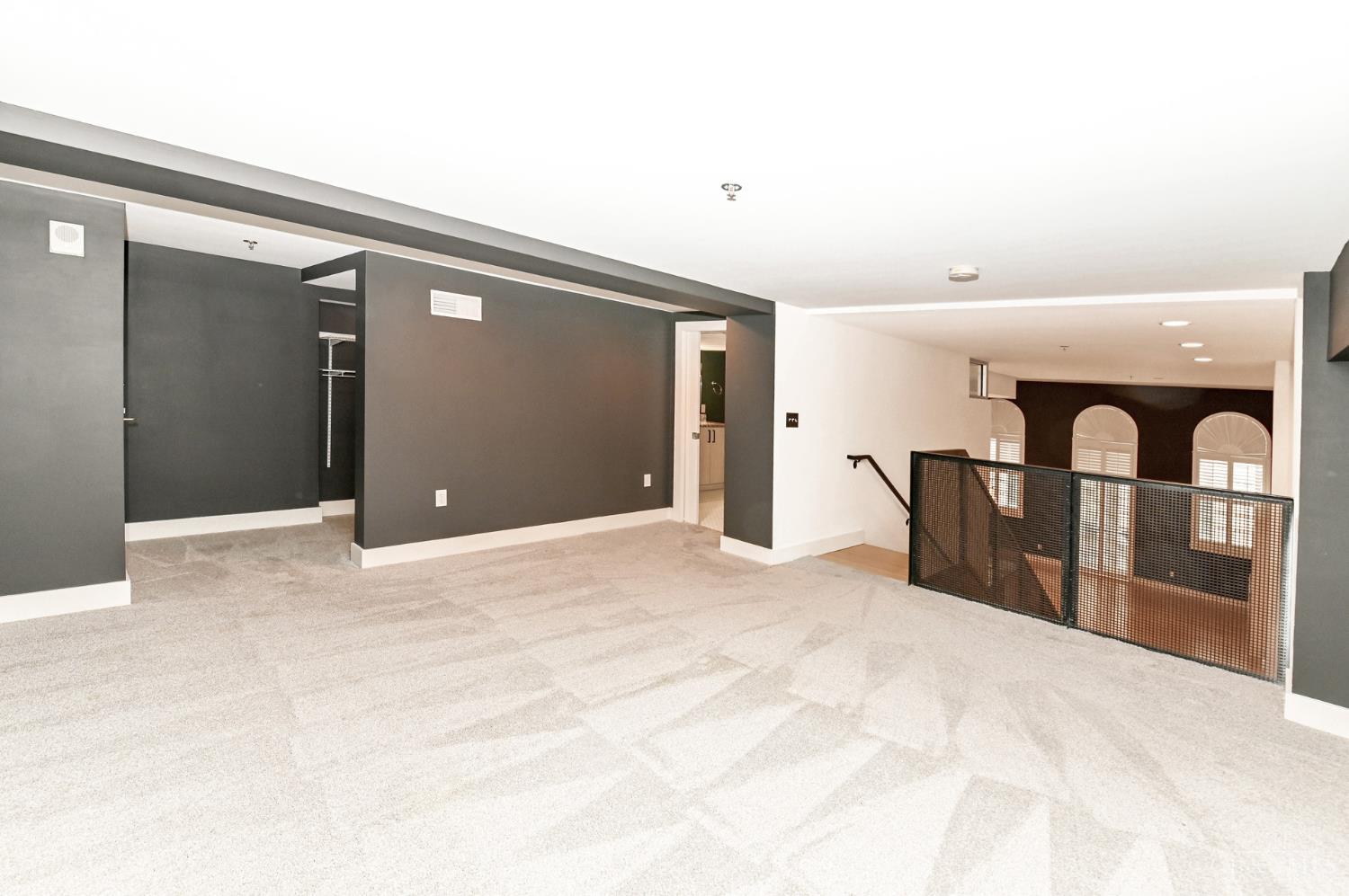 15 Fourth Street #103, Cincinnati, OH, 45202 — photo 39