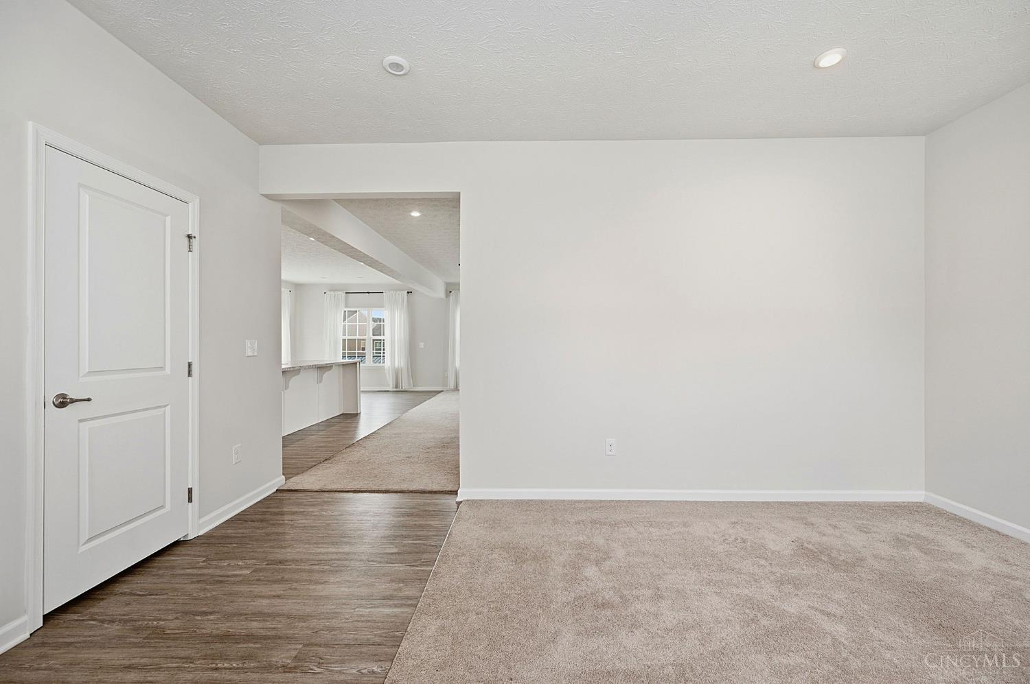 1364 Springfield Drive, Harrison, OH, 45030 — photo 10