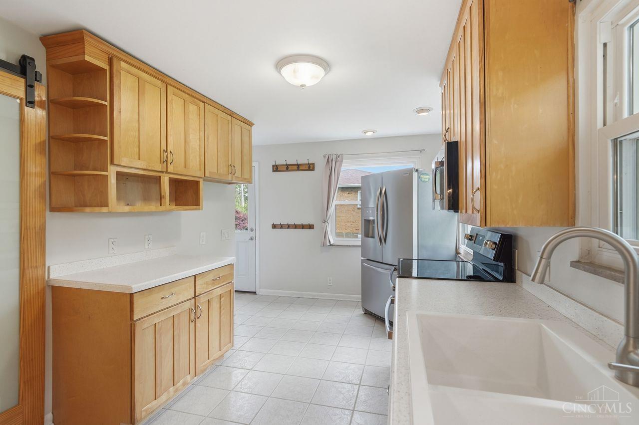 10250 Kerrianna Drive, Montgomery, OH, 45242 — photo 12