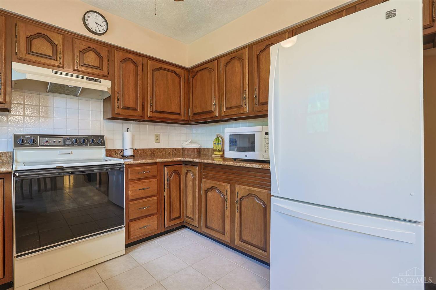 5800 West Fork Road, Green Twp, OH, 45247 — photo 17