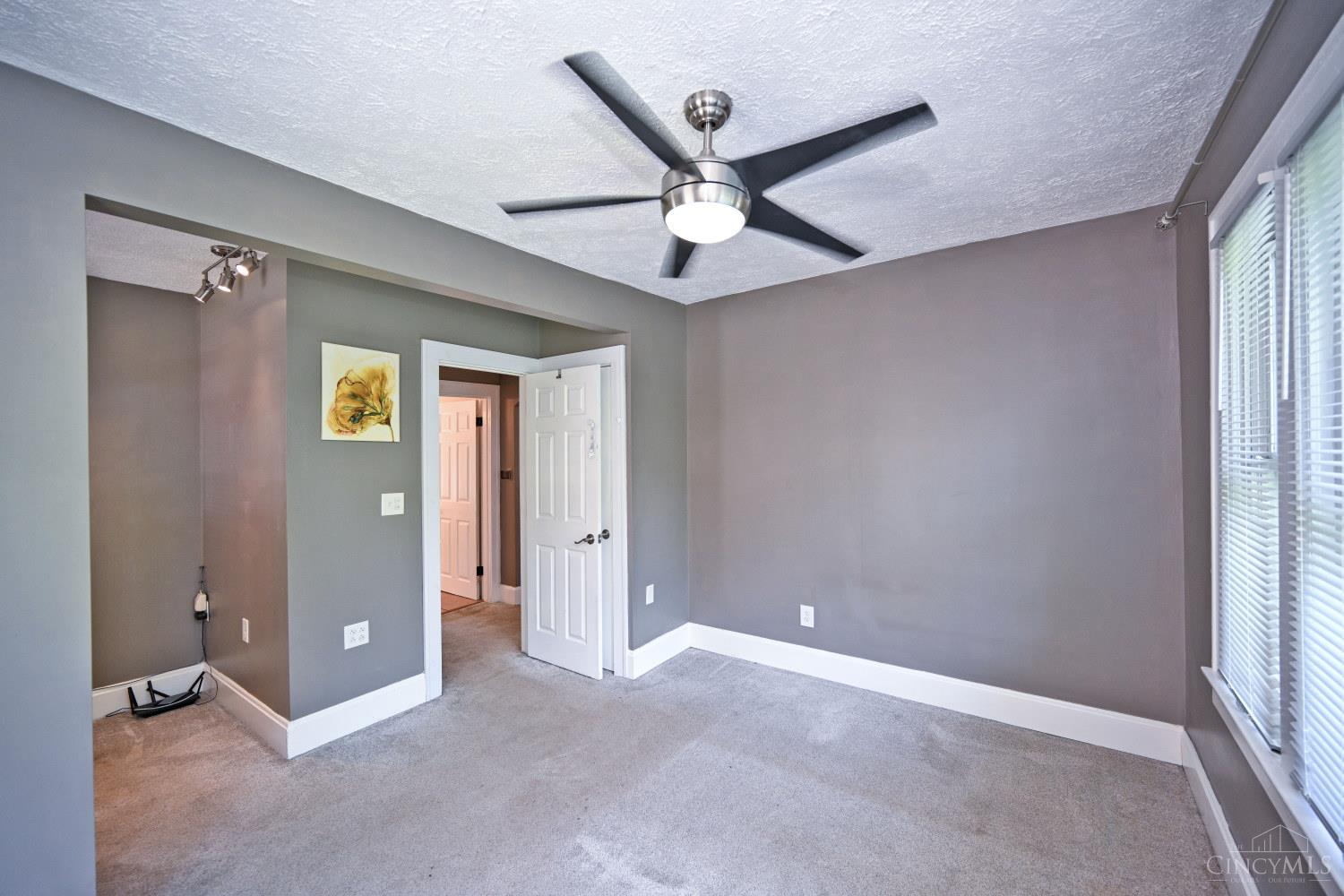 5830 Woodmont Avenue, Cincinnati, OH, 45213 — photo 25