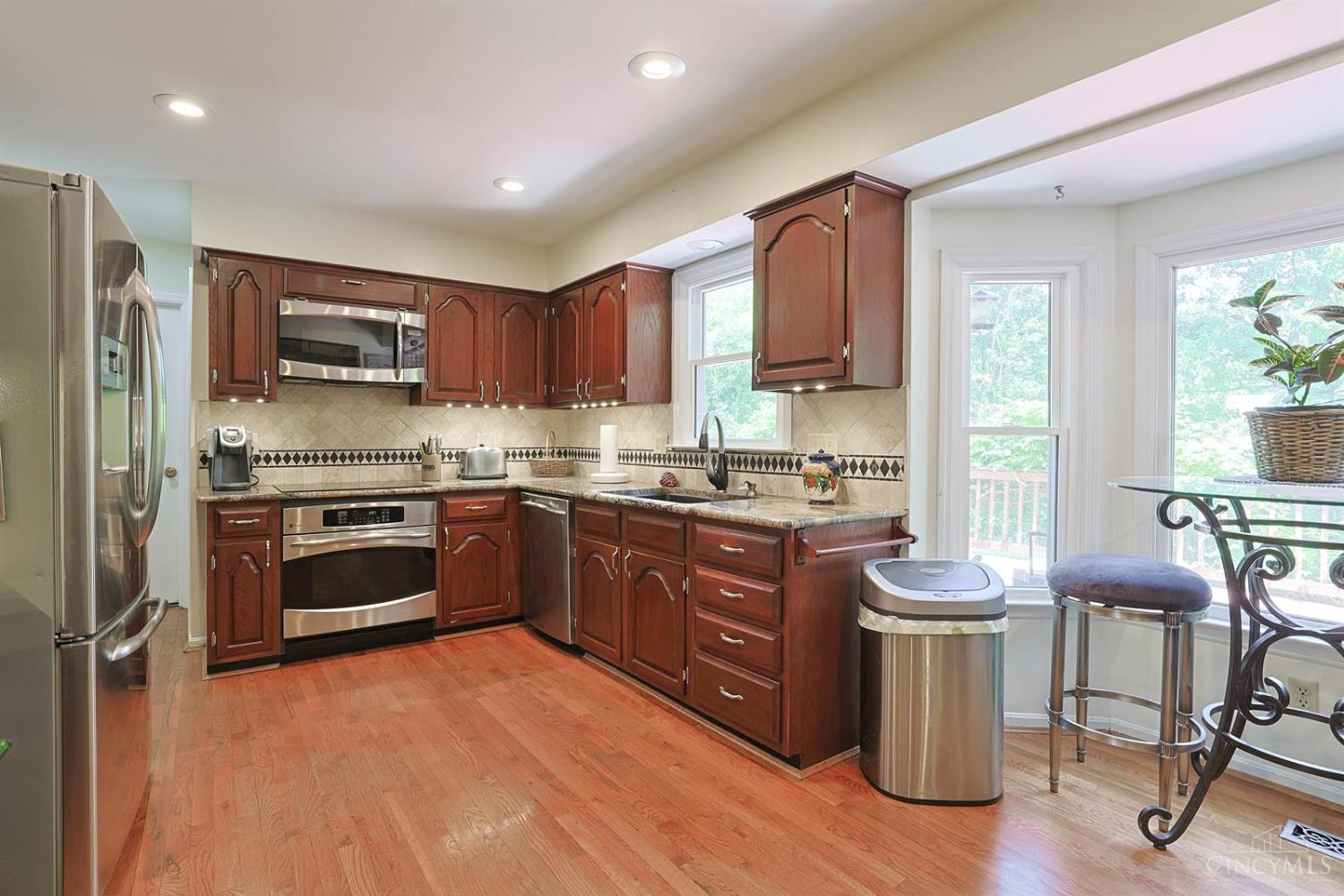 6202 Shadowhill Way, Miami Twp, OH, 45140 — photo 13