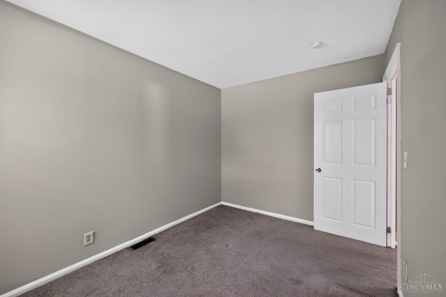 1910 Ashbrook Drive, Cincinnati, OH, 45238 — photo 13