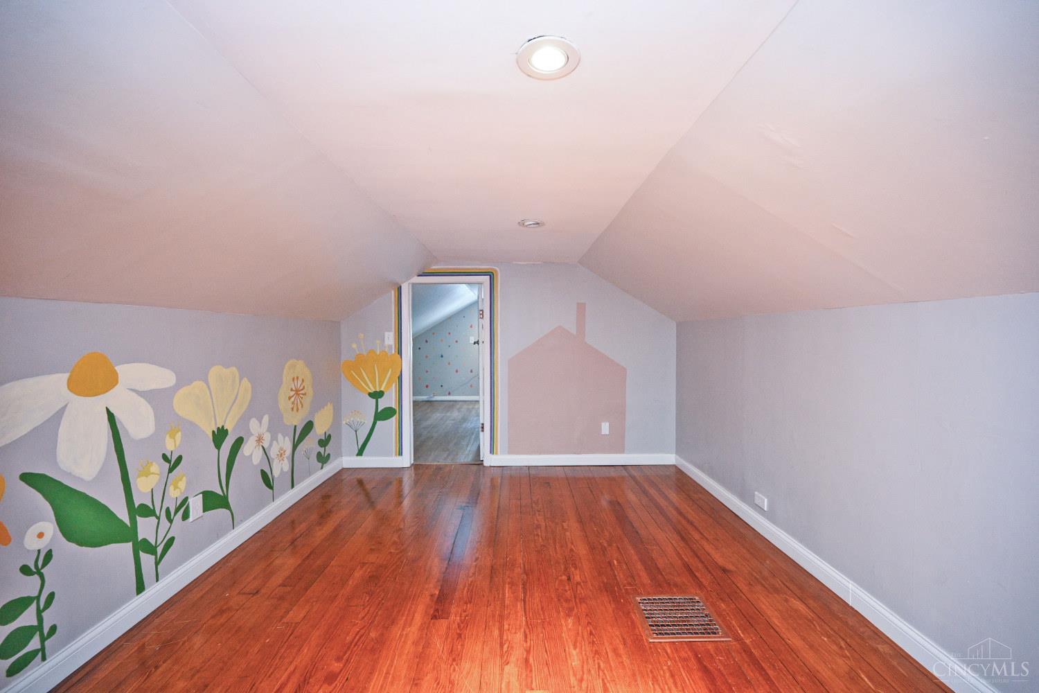 5830 Woodmont Avenue, Cincinnati, OH, 45213 — photo 36