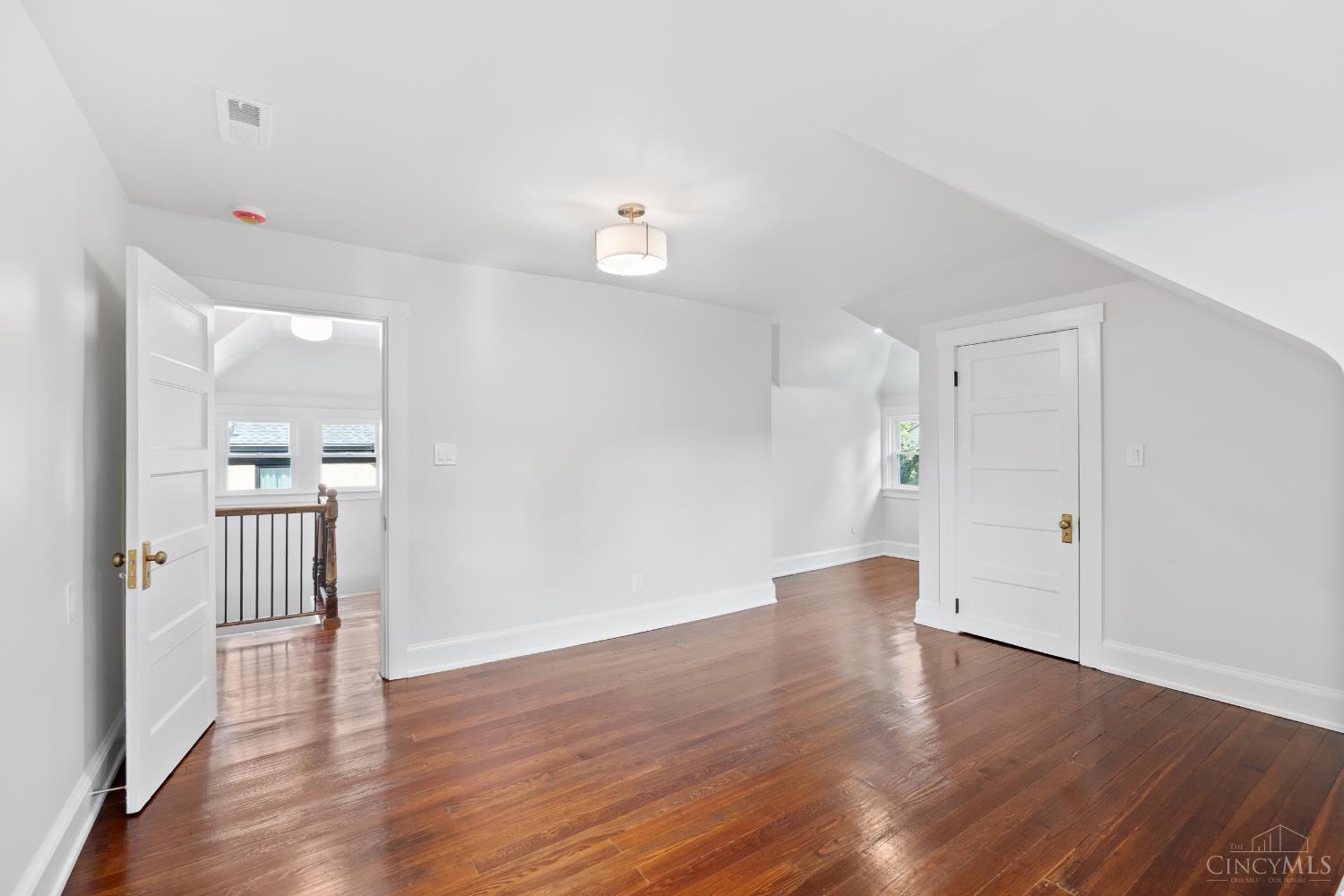 1028 Valley Lane, Cincinnati, OH, 45229 — photo 31