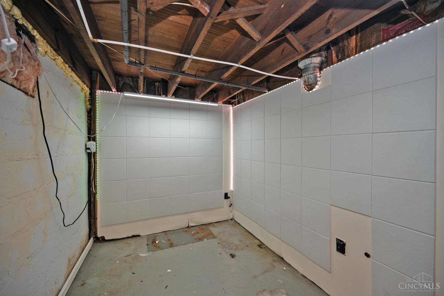 5830 Woodmont Avenue, Cincinnati, OH, 45213 — photo 39