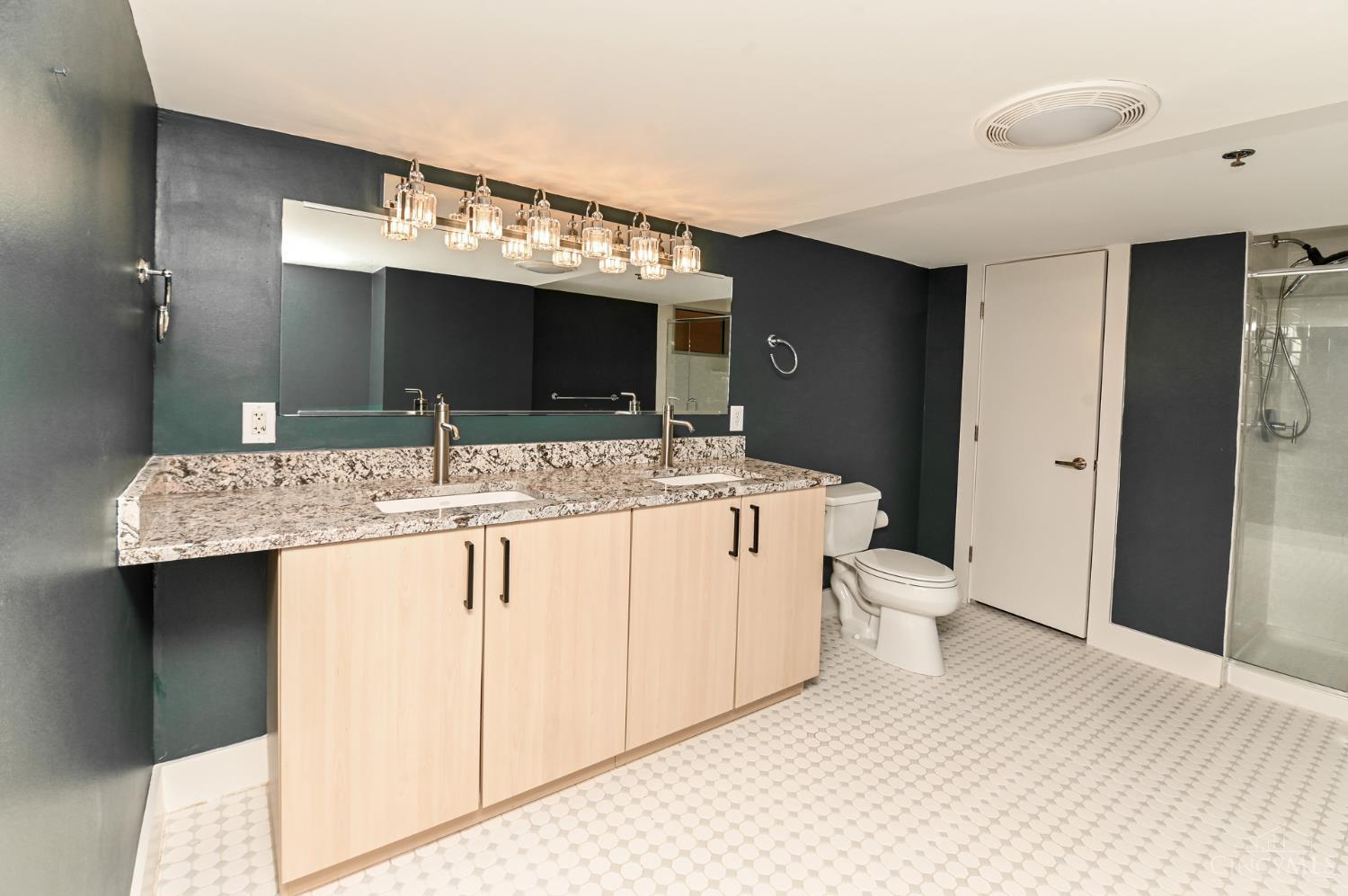 15 Fourth Street #103, Cincinnati, OH, 45202 — photo 43