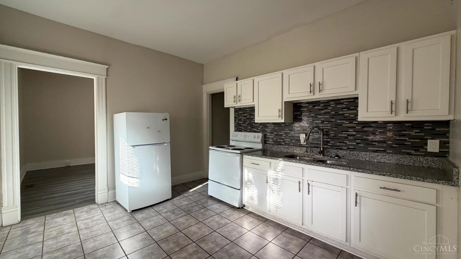 2478 Paris Street, Cincinnati, OH, 45219 — photo 12