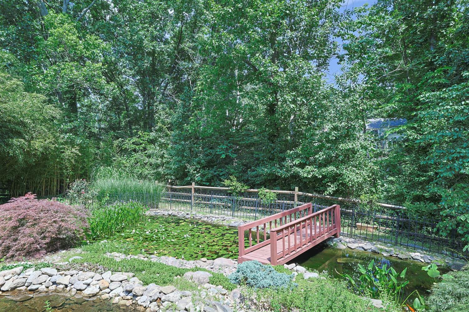 6202 Shadowhill Way, Miami Twp, OH, 45140 — photo 27