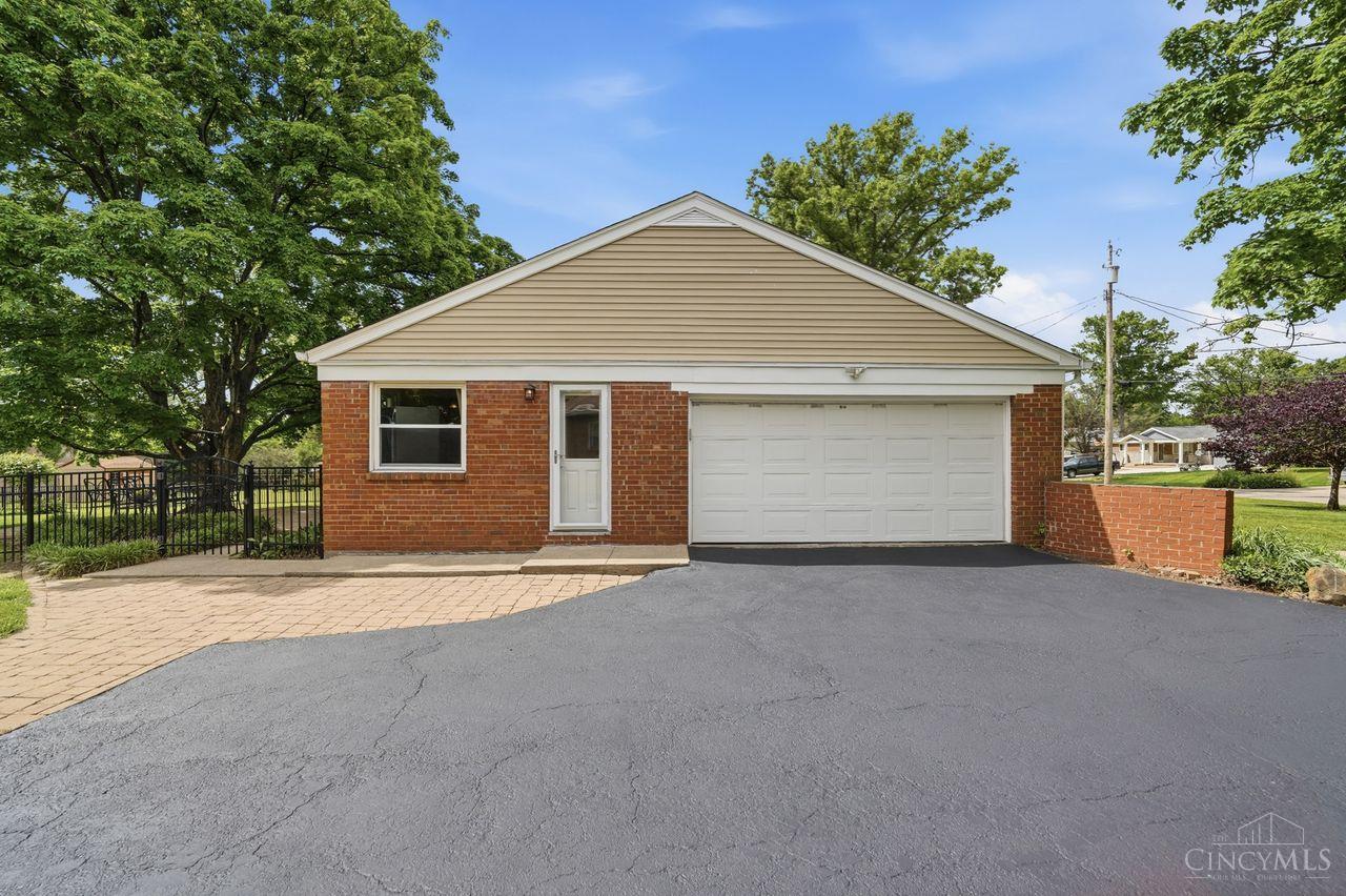 10250 Kerrianna Drive, Montgomery, OH, 45242 — photo 55