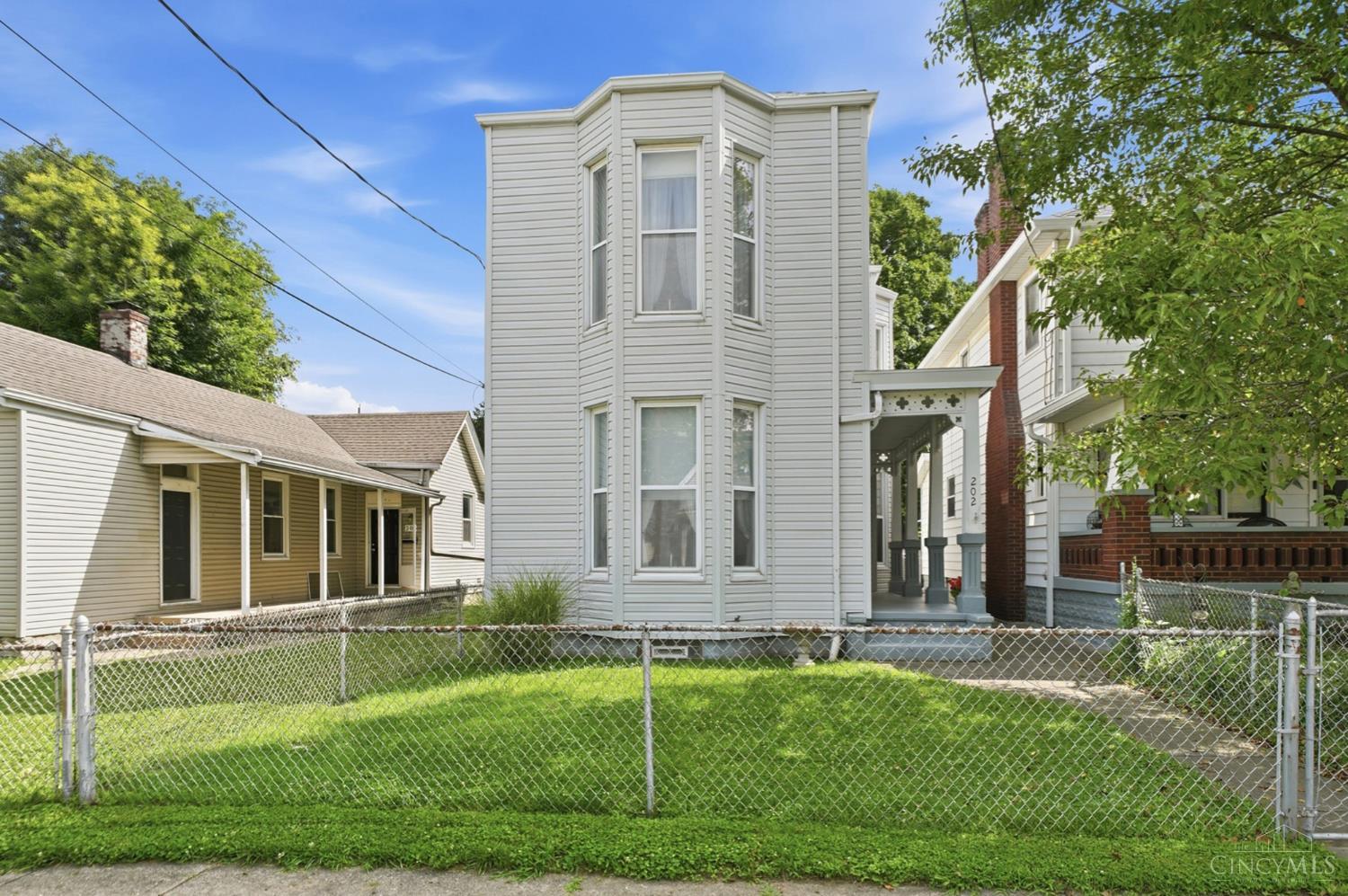 202 Sixty Ninth Street, Cincinnati, OH, 45216 — photo 3