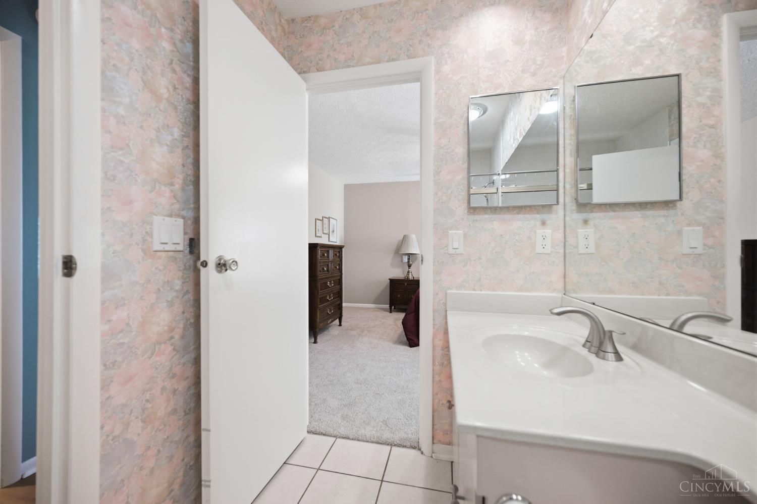 2 Boxwood Court, Springdale, OH, 45246 — photo 29