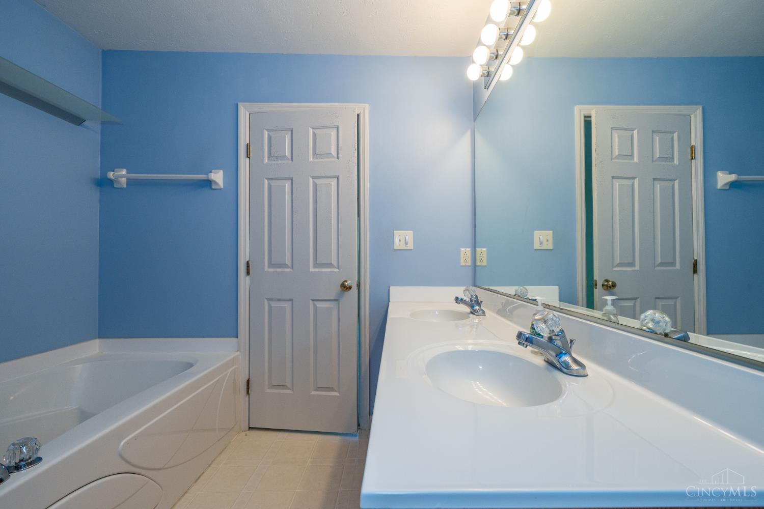 4175 King Bird Lane, Miamisburg, OH, 45342 — photo 23