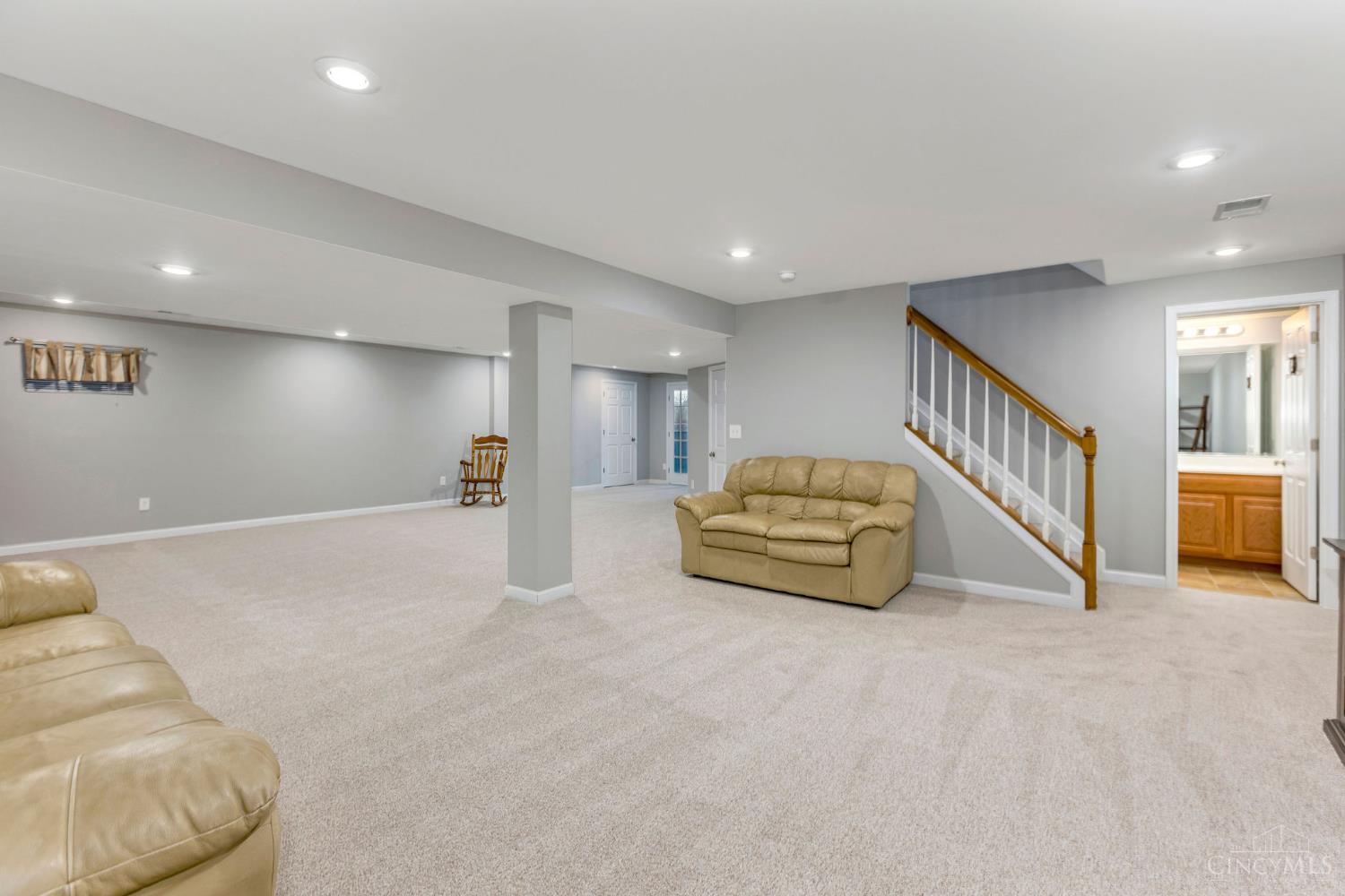 7367 Sussex Drive, West Chester, OH, 45069 — photo 27