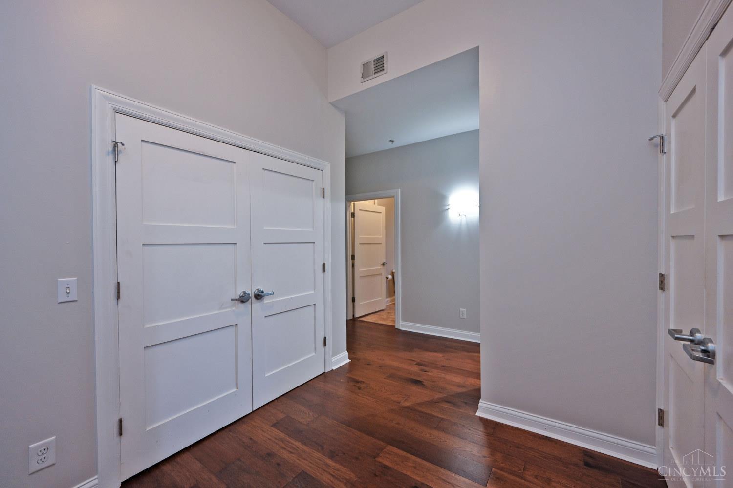 1326 Vine Street #B, Cincinnati, OH, 45202 — photo 10