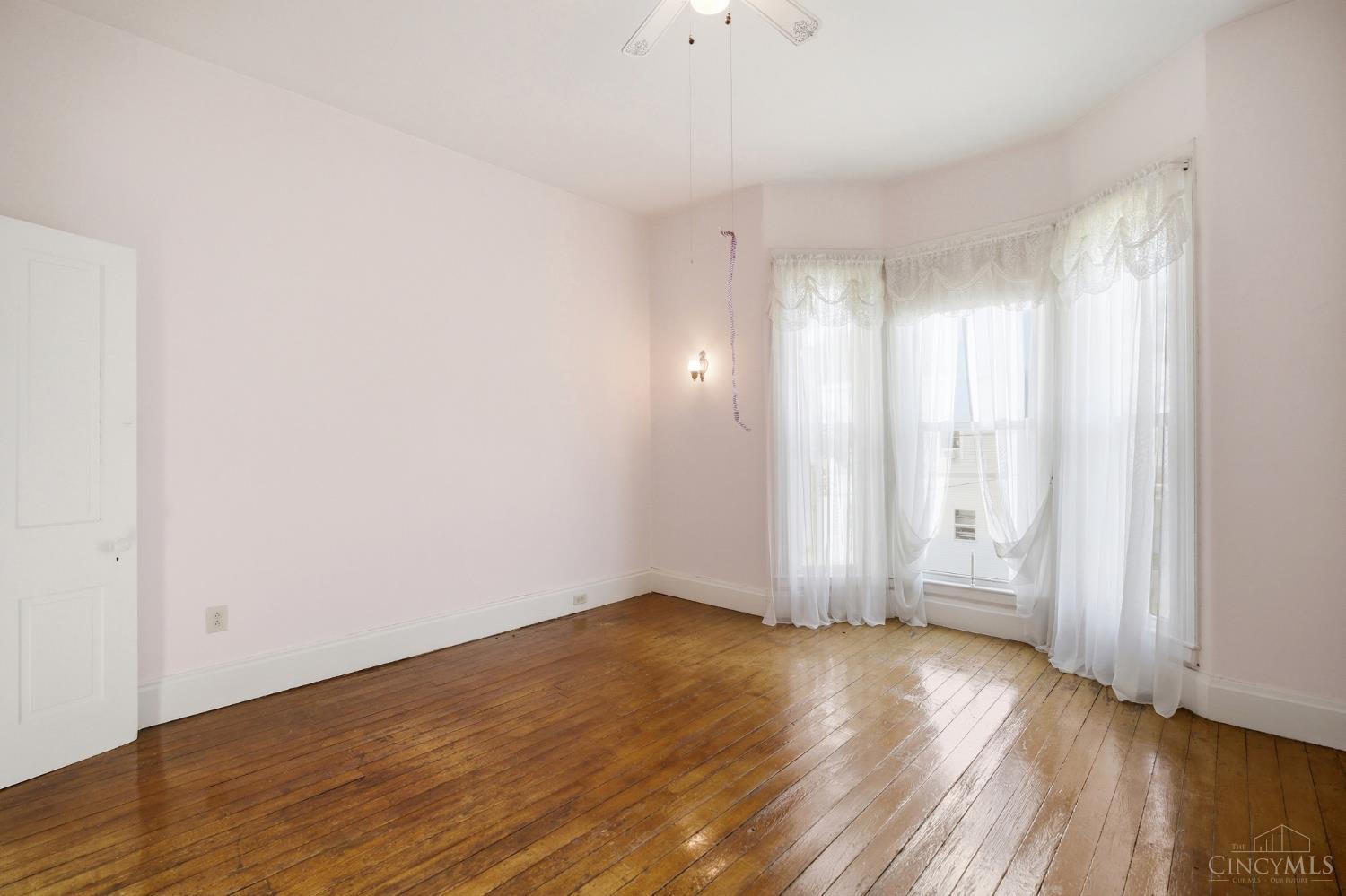 202 Sixty Ninth Street, Cincinnati, OH, 45216 — photo 24