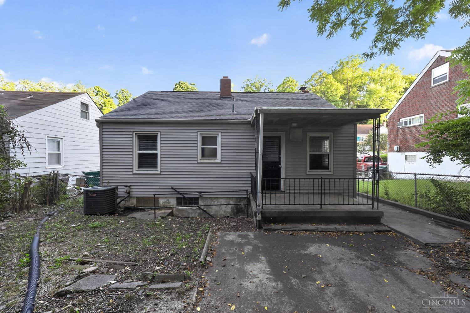 1723 Ashbrook Drive, Cincinnati, OH, 45238 — photo 8